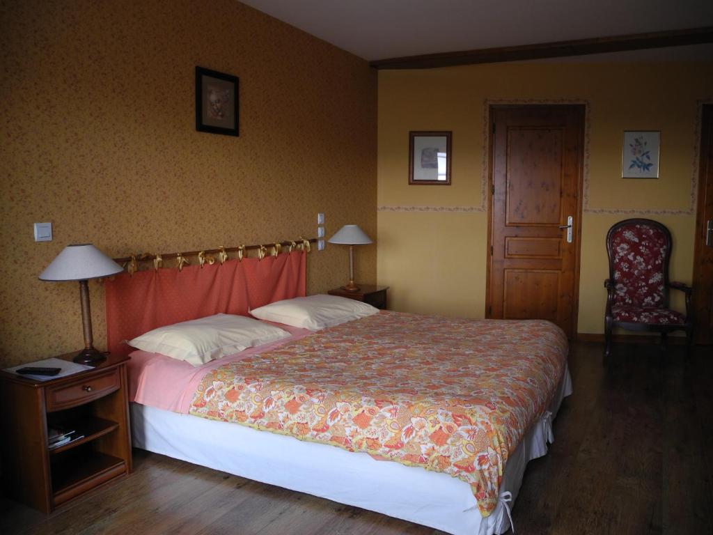Le Plateau De La Danse Bed & Breakfast Saint-Victor-sur-Loire Bilik gambar